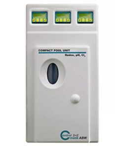 Compact swimming pool measurement & regulation unit